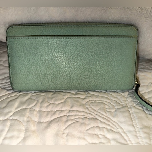 Kate Spade Wellesey Neda Zip-around Wallet - Picture 2 of 15